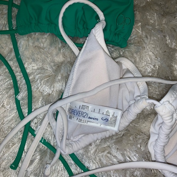 Small bikini bundle - Picture 5 of 6